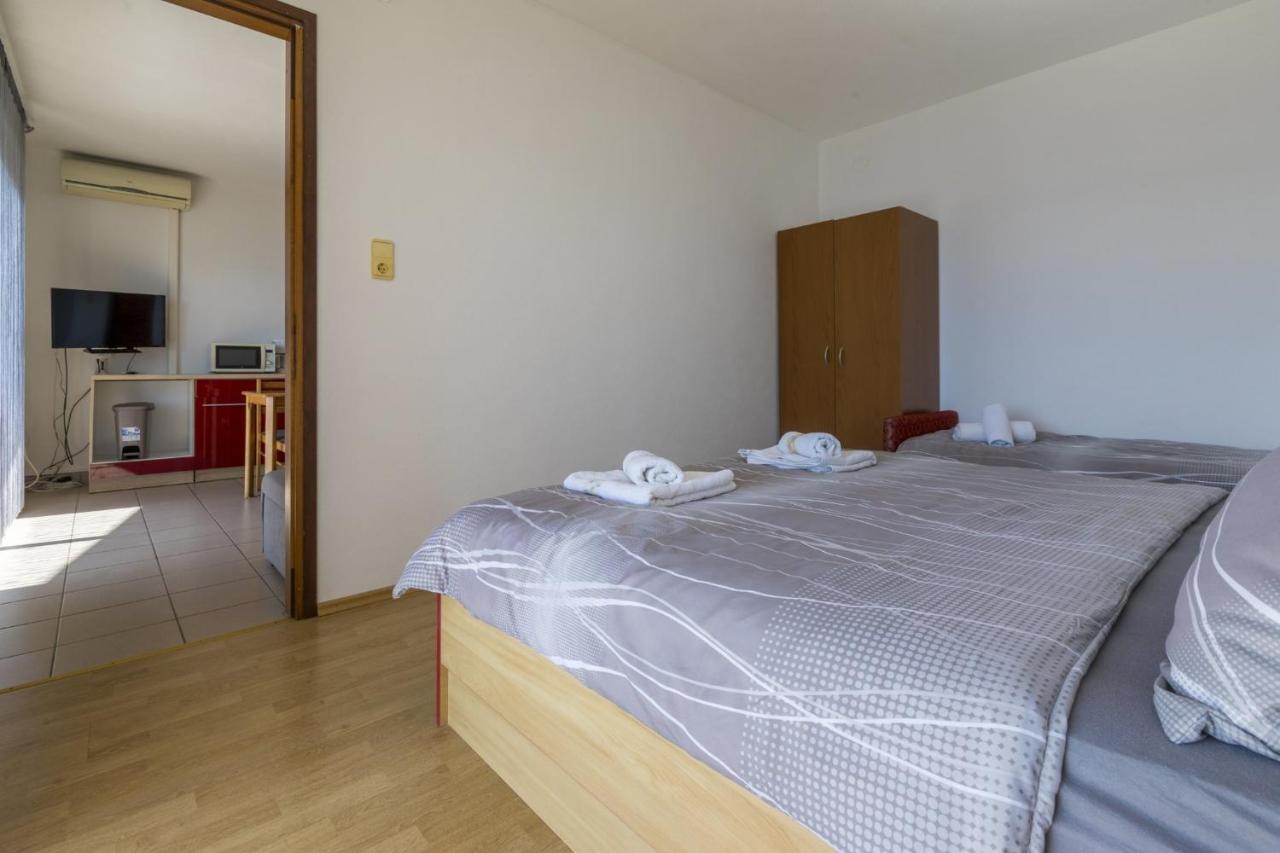 Kostrencic Apartamento Crikvenica Exterior foto